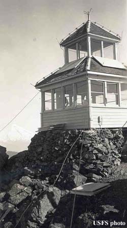 Sauk Mtn. cupola cabin